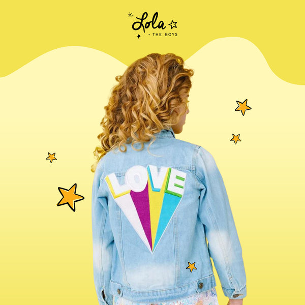 Denim Jacket With Patches: Unleash Fall's Chic Edge!