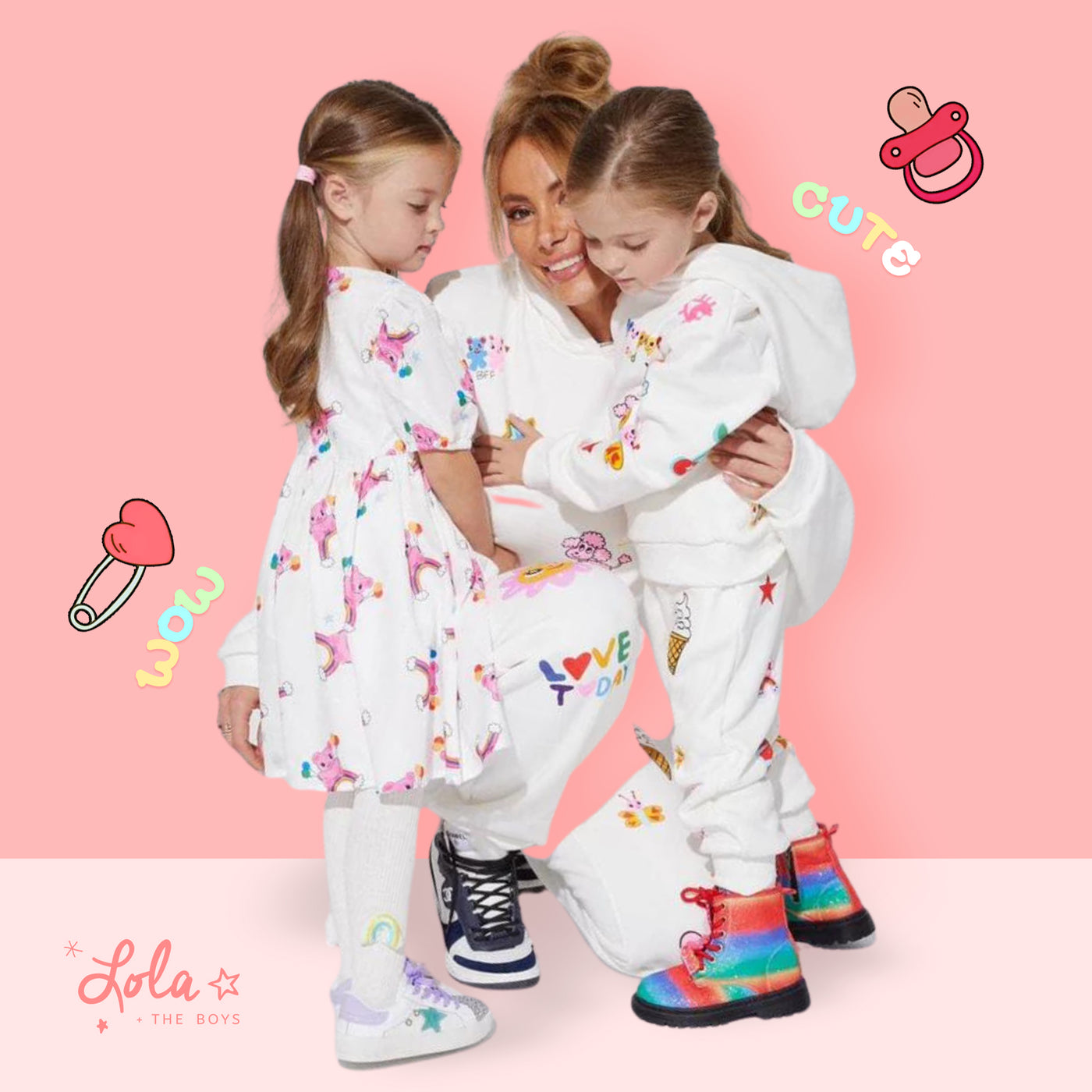 Trendy and Adorable: Must-Have Newborn Baby Girl Clothes