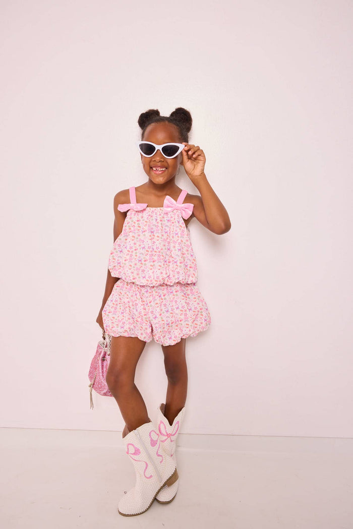 Lola + The Boys Sets Hello Kitty® Summer Cutie Bubble Set