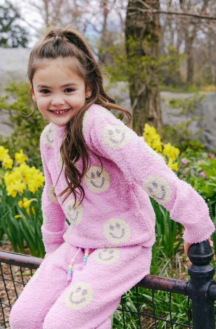 Lola + The Boys Sets Pinky Fuzzy Smiley Emoji Set