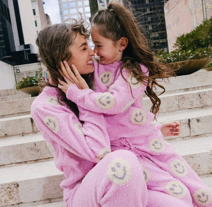 exclude-archive Womens Women’s Pinky Fuzzy Smiley Emoji Set