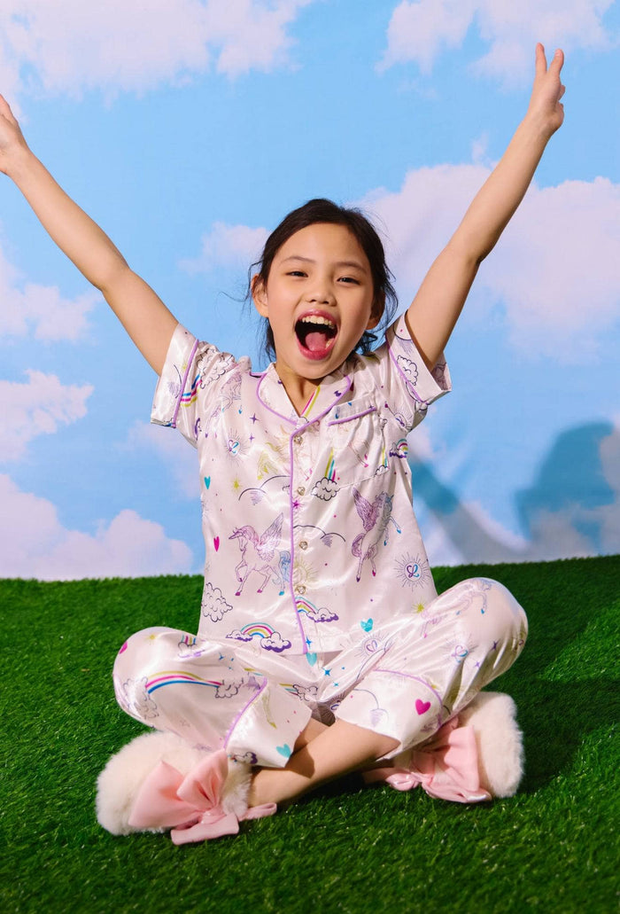 lola-new-arrival Magic Unicorn Silky Set