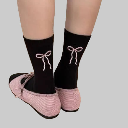 Lola + The Boys Ballet Ribbon Hearts Socks