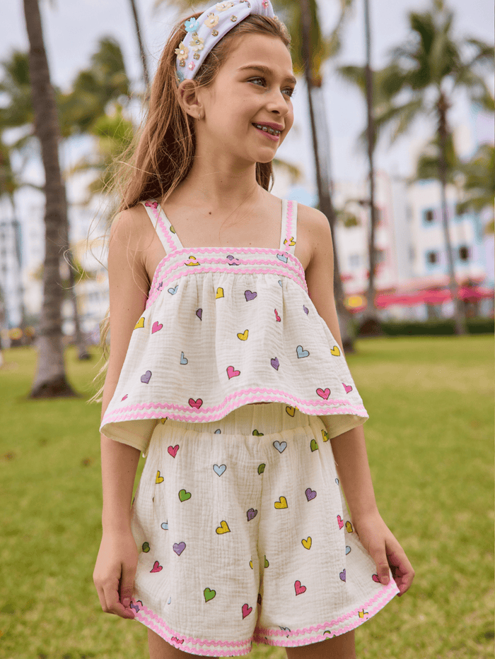 Lola + The Boys Sets Dreamy Hearts Set